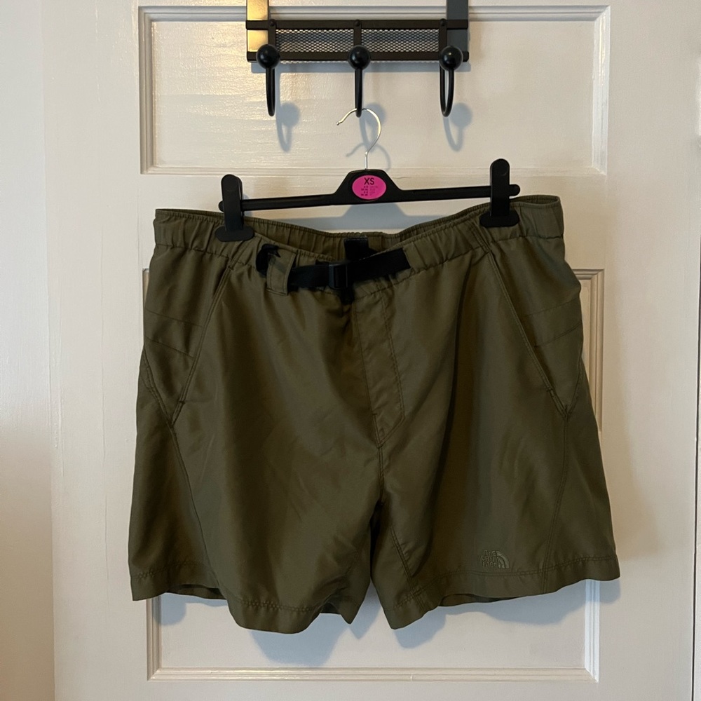 North Face Belted Athletic Hiking Shorts